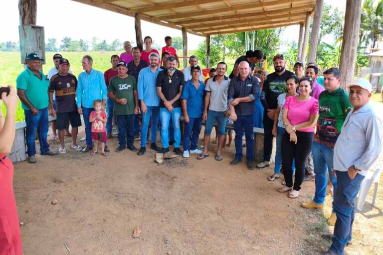 Campo Novo de Rondônia recebe equipamentos agrícolas por emenda parlamentar