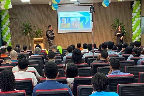 Pelotão de Cães do BPChoque realiza palestra na SIPAT 2025 da Energisa