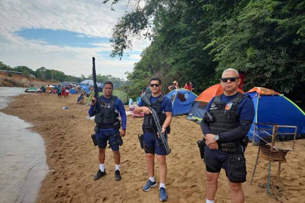 Festival de Praia em Calderita reúne cerca de 10 mil pessoas com apoio da Polícia Militar