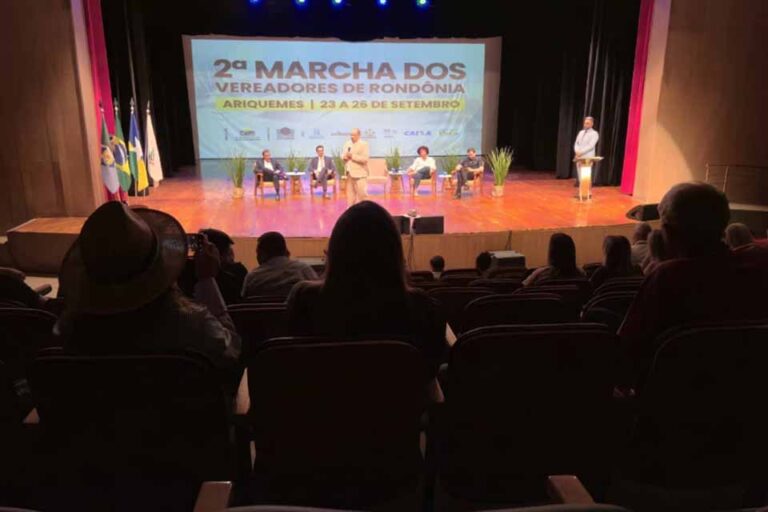 Deputado Alex Redano ressalta relevância da 2ª Marcha dos Vereadores de Rondônia
