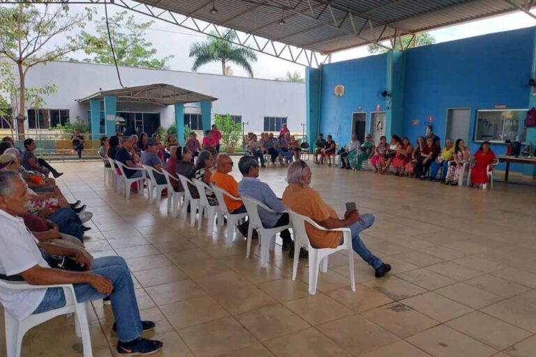 Centro de Convivência do Idoso promove palestra sobre Alzheimer no Setembro Lilás