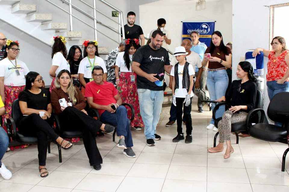 <div style="
                font-size: 18px;
                font-weight: bold;
                color: #0073aa;
                margin-bottom: 5px;
                text-transform: uppercase;
            ">SETEMBRO AMARELO</div>Servidores participam de palestra sobre saúde mental e prevenção do suicídio promovida pela Semias