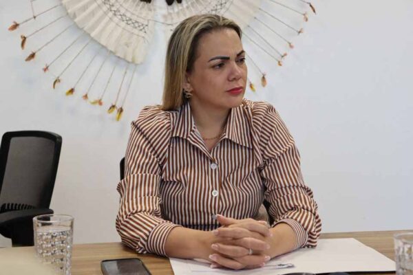 Deputada propõe criação do Dia do Serventuário da Justiça Estadual