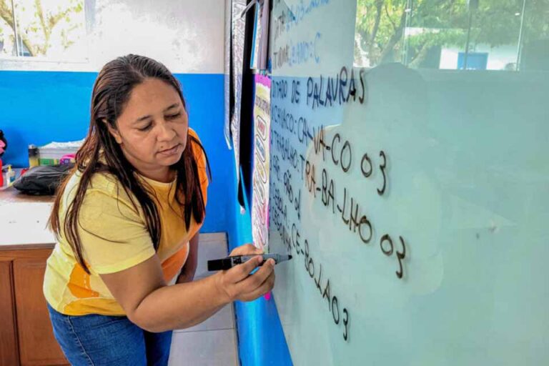 Governo de Rondônia lança edital para intercâmbio em Londres destinado a professores de inglês
