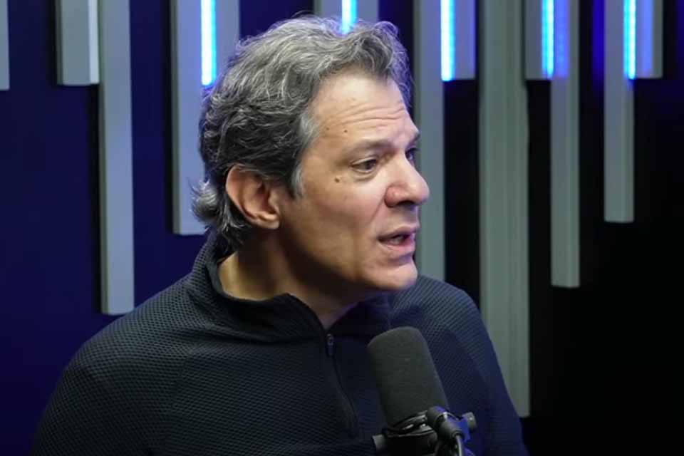 Haddad critica vinculação da isenção do IR a anistia dos atos de 8 de janeiro