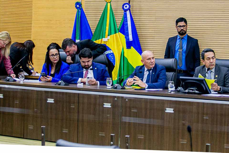 <div style="
                font-size: 18px;
                font-weight: bold;
                color: #0073aa;
                margin-bottom: 5px;
                text-transform: uppercase;
            ">PARTICIPAÇÃO JUVENIL</div>Assembleia aprova crédito suplementar de R$ 200 mil para o Projeto Estudante Auditor