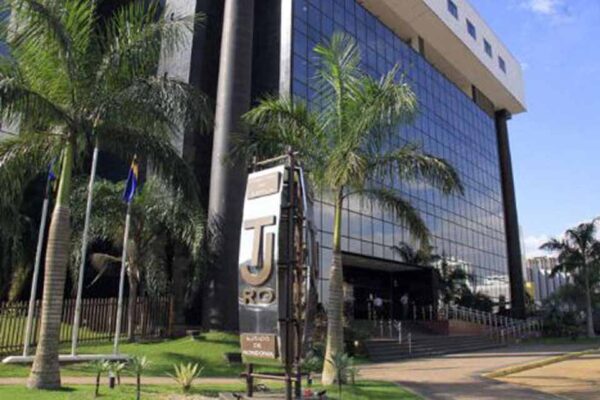 Homem é condenado a 24 anos por homicídio qualificado em Porto Velho