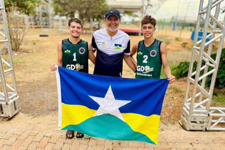 Estudantes de Ji-Paraná conquistam prata no vôlei de praia nos Jogos da Juventude 2025