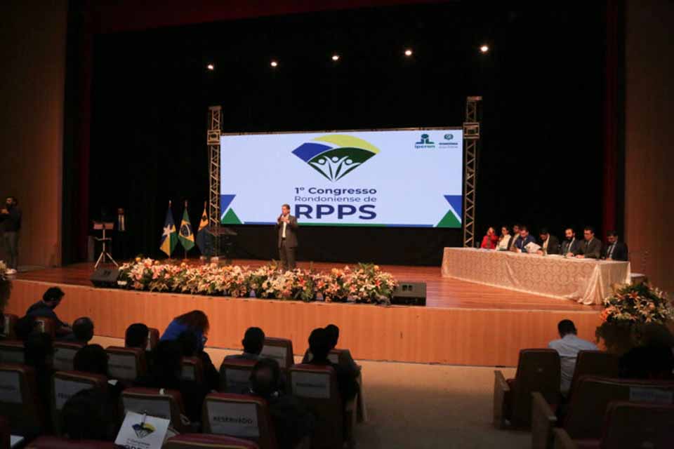 <div style="
                font-size: 18px;
                font-weight: bold;
                color: #0073aa;
                margin-bottom: 5px;
                text-transform: uppercase;
            ">GESTÃO PREVIDENCIÁRIA</div>Congresso Rondoniense debate gestão previdenciária e reúne especialistas de todo o país em Porto Velho