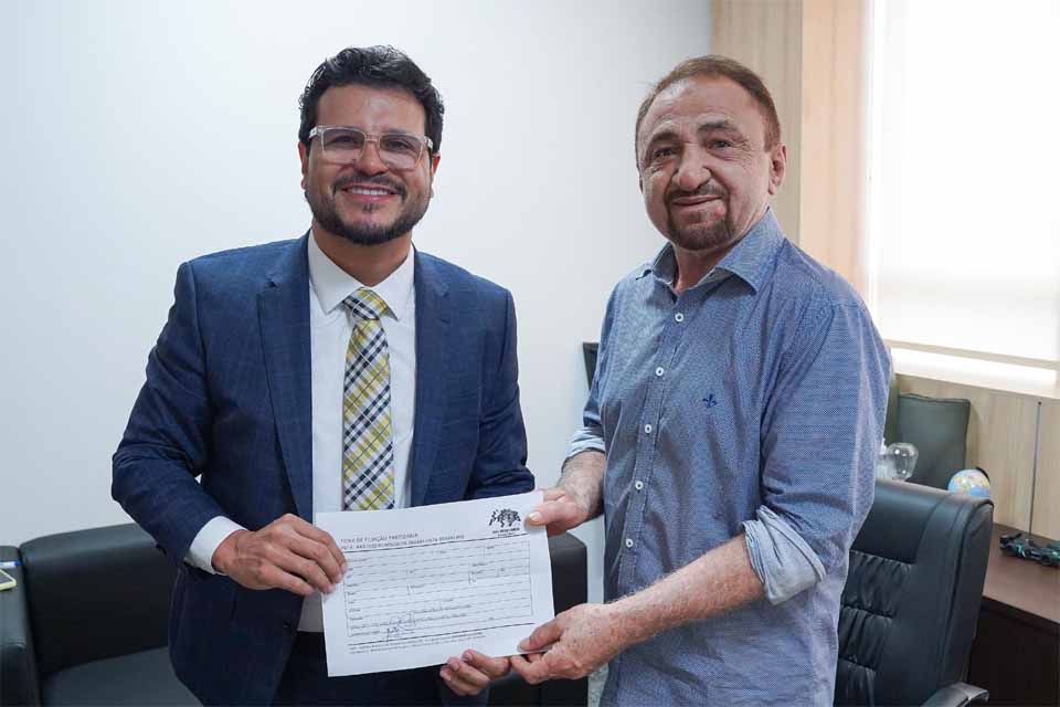 Hermínio Coelho retorna à política e confirma filiação ao PRTB