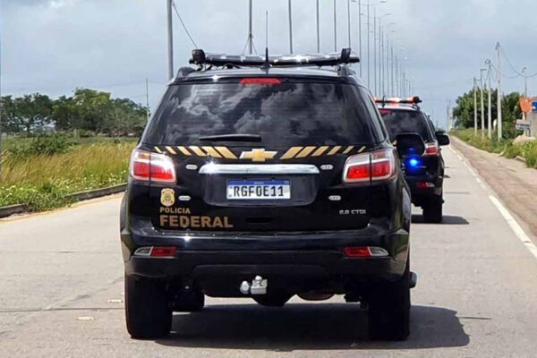PF realiza Operação Travessia para apurar esquema de migração ilegal
