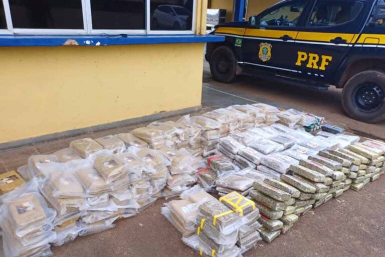PRF apreende mais de 360 kg de drogas em operação na BR-364