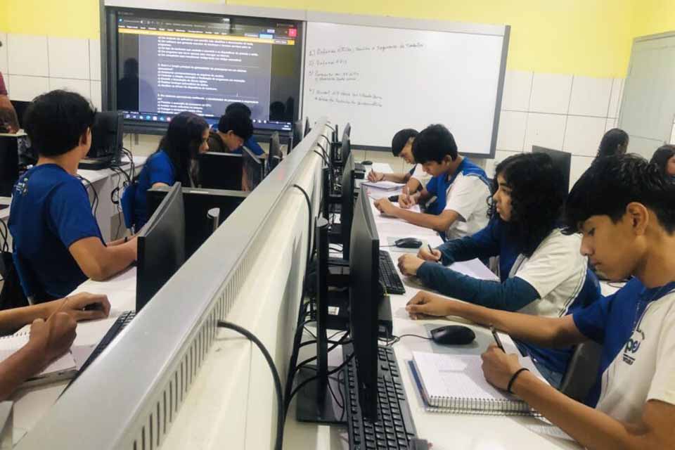 <div style="
                font-size: 18px;
                font-weight: bold;
                color: #0073aa;
                margin-bottom: 5px;
                text-transform: uppercase;
            ">ENSINO ONLINE</div>Inscrições para cursos profissionalizantes remotos seguem abertas até quinta-feira (9) em Rondônia