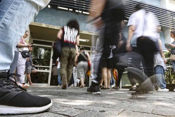 CNU 2025 reúne mais de 760 mil candidatos neste domingo em todo o país