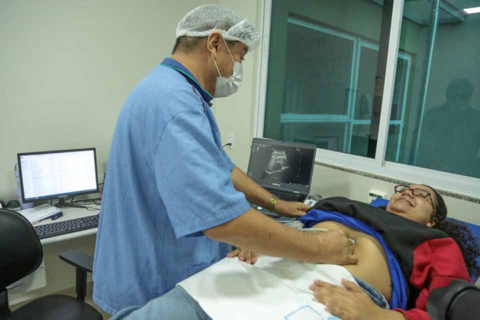 <div style="
                font-size: 18px;
                font-weight: bold;
                color: #0073aa;
                margin-bottom: 5px;
                text-transform: uppercase;
            ">SAÚDE PÚBLICA</div>Hospital Regional de Guajará-Mirim ultrapassa 2 mil cirurgias em seis meses de funcionamento