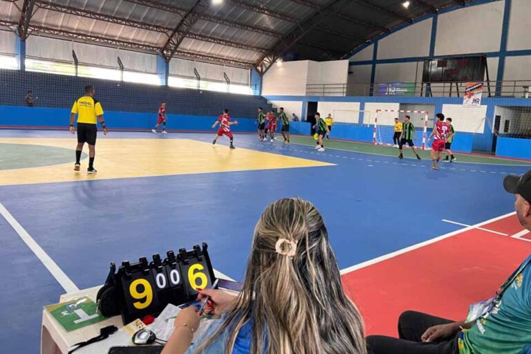 Handebol reúne torcedores em Ji-Paraná nas finais do JIR 2025