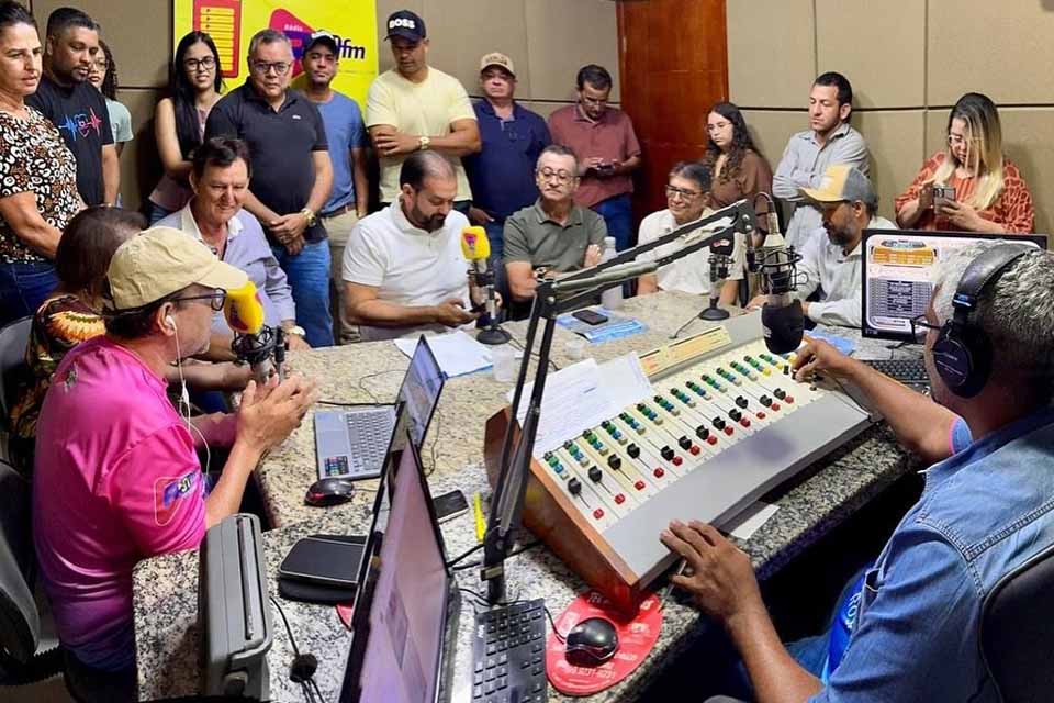 <div style="
                font-size: 18px;
                font-weight: bold;
                color: #0073aa;
                margin-bottom: 5px;
                text-transform: uppercase;
            ">DESENVOLVIMENTO REGIONAL</div>Deputado Laerte Gomes participa de entrevista em Ouro Preto do Oeste e anuncia novos recursos