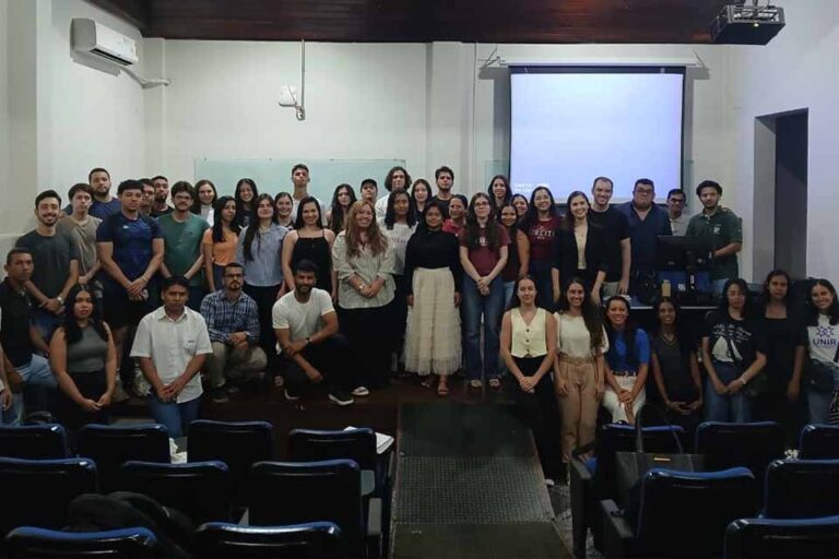 MPRO promove palestra sobre defesa de crianças e adolescentes em Vilhena