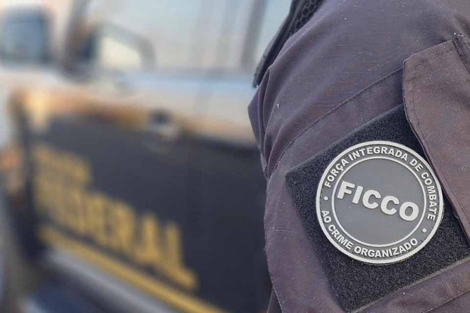 <div style="
                font-size: 18px;
                font-weight: bold;
                color: #0073aa;
                margin-bottom: 5px;
                text-transform: uppercase;
            ">OPERAçãO PF</div>FICCO deflagra segunda fase da Operação Red List em Ji-Paraná