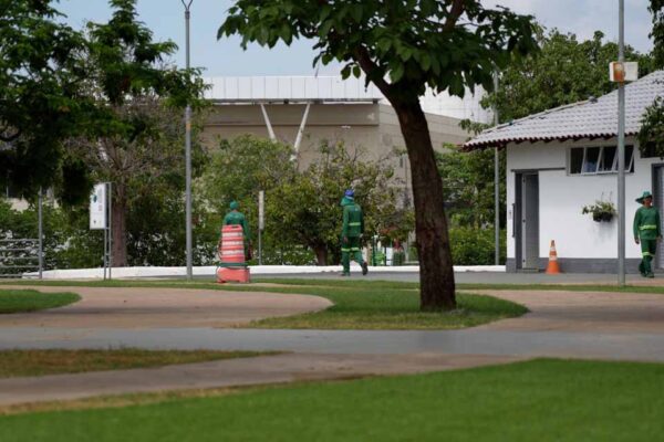 Prefeitura de Porto Velho inicia preparativos para o Natal no Parque da Cidade