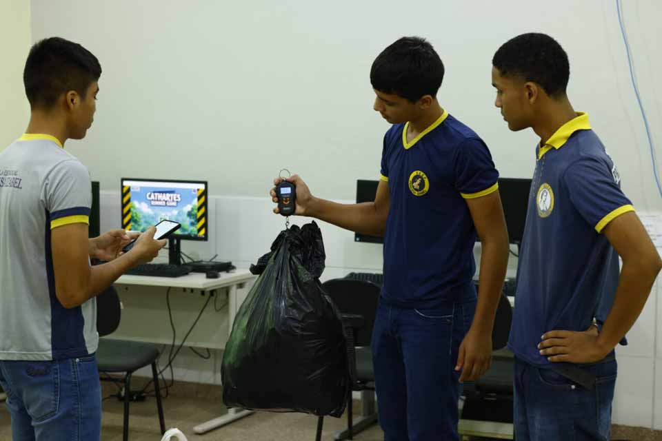 Estudantes rondonienses levam aplicativo de reciclagem à Mostratec 2025