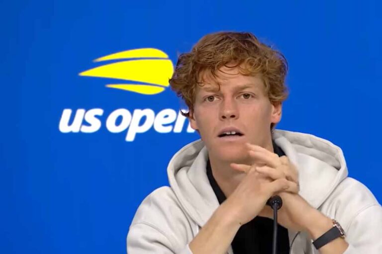 Sinner conquista bicampeonato do ATP 500 de Pequim e encosta em Alcaraz no ranking