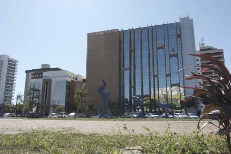 TCE-RO discute padronização contábil em repasses destinados ao Iperon