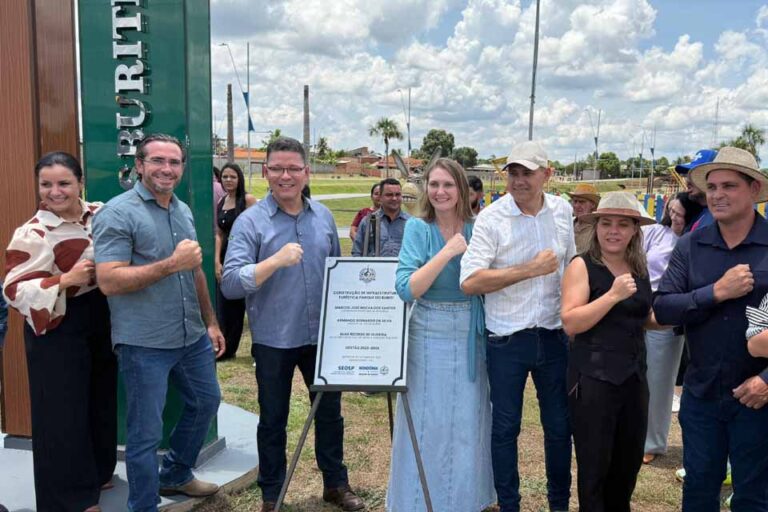 Parque Buritis é inaugurado em Seringueiras com presença do governador e da deputada Lebrinha