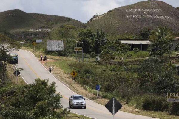 Justiça Federal suspende emissão de títulos de propriedade em áreas de fronteira em Roraima