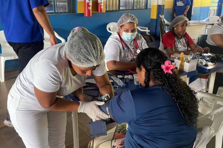 Ação “Cidadania em Movimento” leva atendimentos gratuitos à comunidade da Vila Princesa
