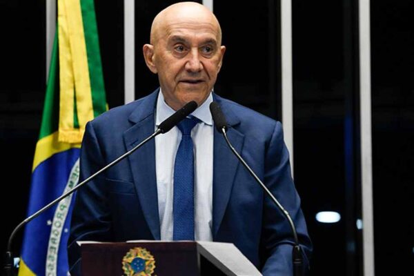 Depois de anos de silêncio, Confúcio Moura finalmente defende criação das 11 reservas ambientais