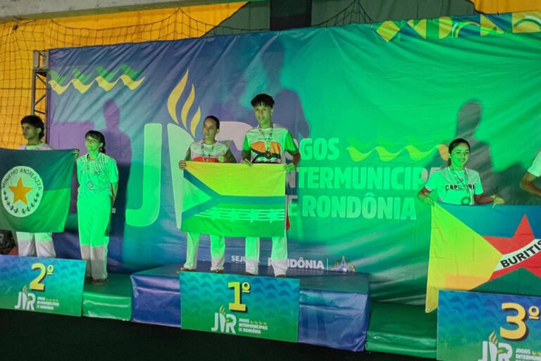 Capoeira reúne atletas de nove municípios no JIR 2025 em Ji-Paraná
