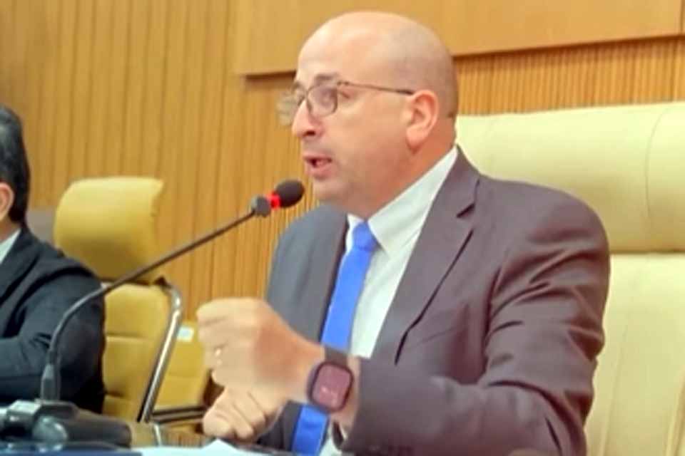 <div style="
                font-size: 18px;
                font-weight: bold;
                color: #0073aa;
                margin-bottom: 5px;
                text-transform: uppercase;
            ">REALIZAÇÃO</div>Vereador Gedeão Negreiros solicita ação urgente para desobstrução de drenagem no bairro Nova Porto Velho