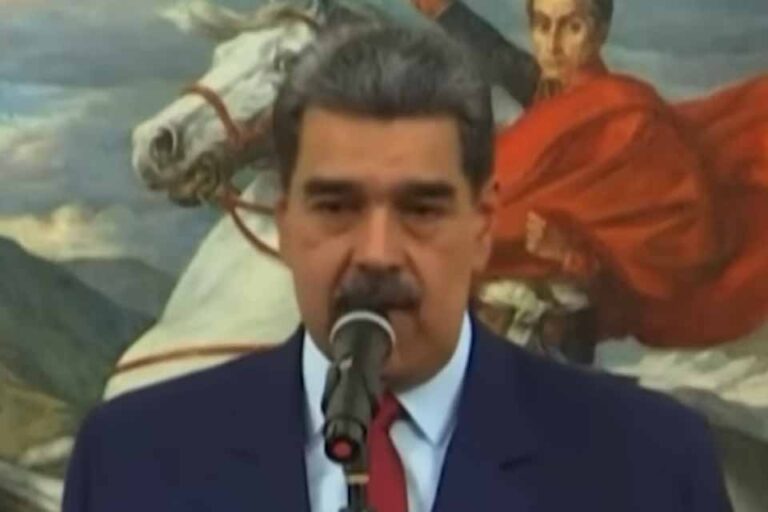 EUA tentaram recrutar piloto de Nicolás Maduro em plano para captura do presidente venezuelano