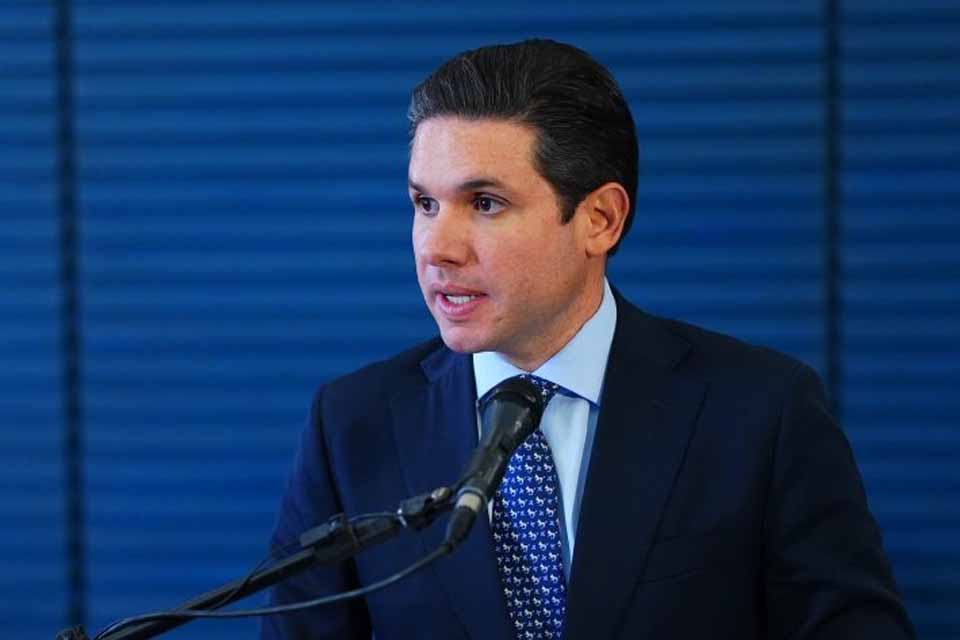 <div style="
                font-size: 18px;
                font-weight: bold;
                color: #0073aa;
                margin-bottom: 5px;
                text-transform: uppercase;
            ">CÂMARA DOS DEPUTADOS</div>Câmara deve votar aumento de pena para falsificação de bebidas nas próximas sessões