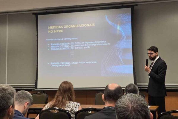 Promotor do MPRO apresenta experiência de Rondônia em simulação de phishing durante encontro do CNMP
