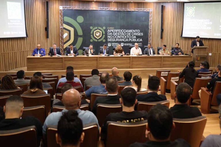 MPRO promove capacitação sobre gestão de crises para órgãos de segurança pública em Rondônia