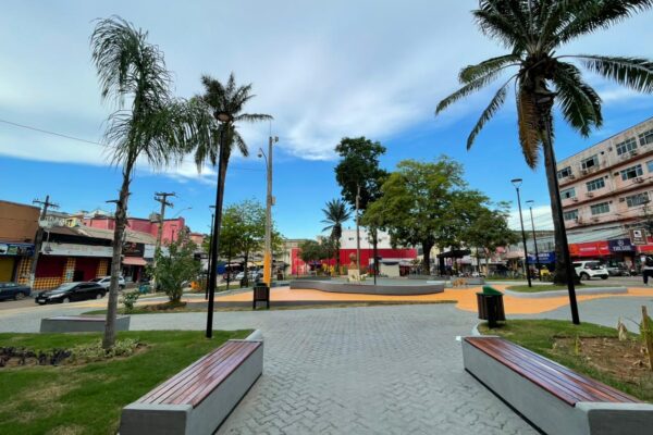 Praça Jonathas Pedrosa volta a integrar rotina de Porto Velho após revitalização
