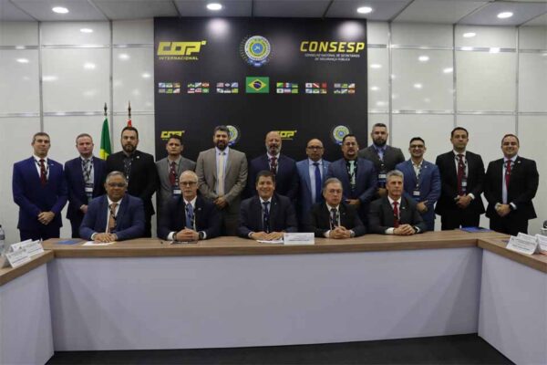 Secretário de Segurança Coronel Vital representa Rondônia em debates sobre tecnologia policial no COP 2025