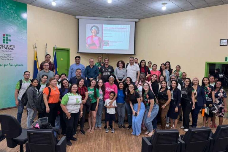 Deputada Sílvia Cristina encerra programação do Outubro Rosa com mais de 4 mil participantes em Rondônia