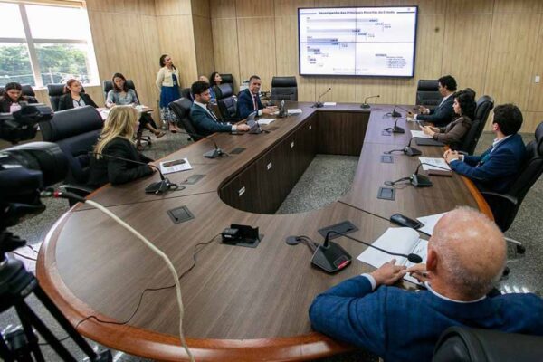 Alero discute metas fiscais e confirma equilíbrio nas contas públicas de Rondônia