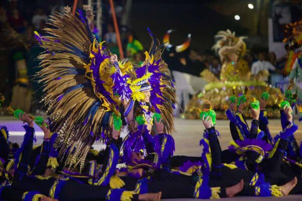 Flor do Campo e Malhadinho encerram o Duelo na Fronteira 2025 com apresentações centradas em cura da floresta e tradição amazônida