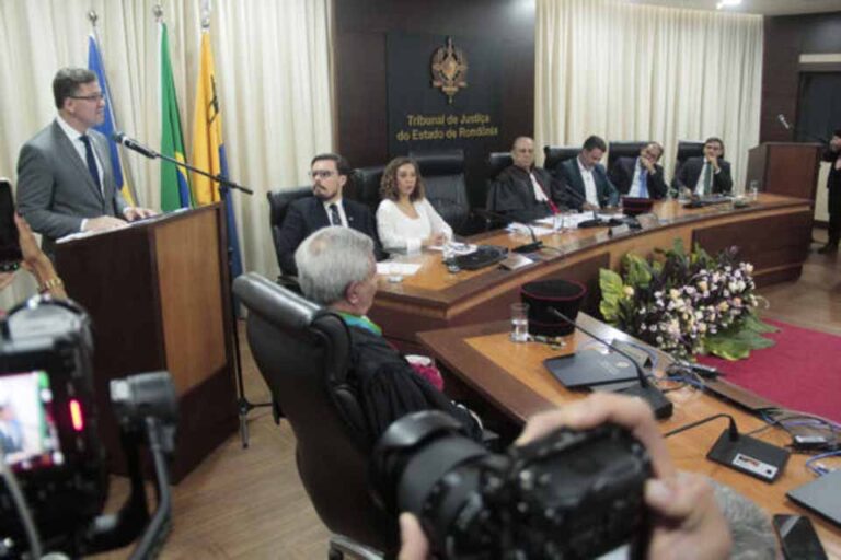 Transmissão de comando do Governo de Rondônia é formalizada no plenário do TJRO