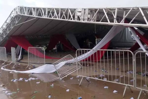 Estrutura de evento desaba em Regente Feijó e causa uma morte e dezenas de feridos