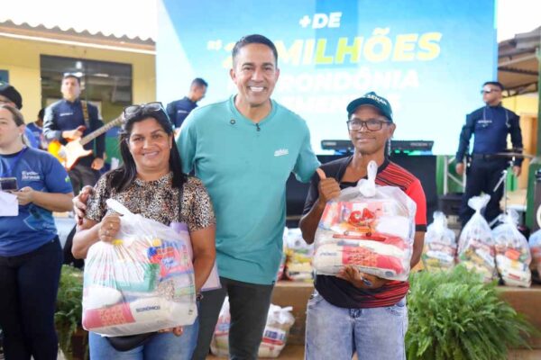 Mais de 1,5 mil atendimentos marcam 4ª edição do Cidadania no Bairro promovida por Eyder Brasil