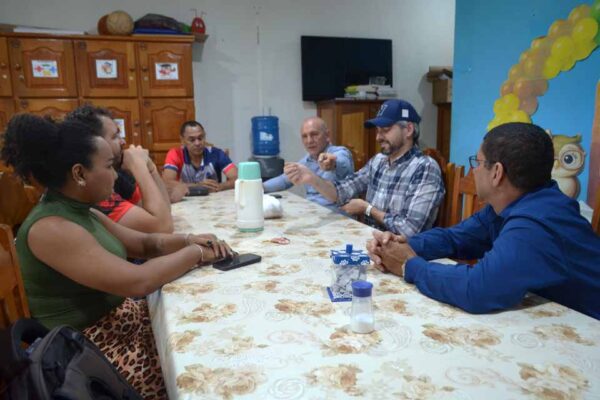 Investimento de Ezequiel Neiva leva climatização a todas as salas da Escola Euzébio de Queiroz