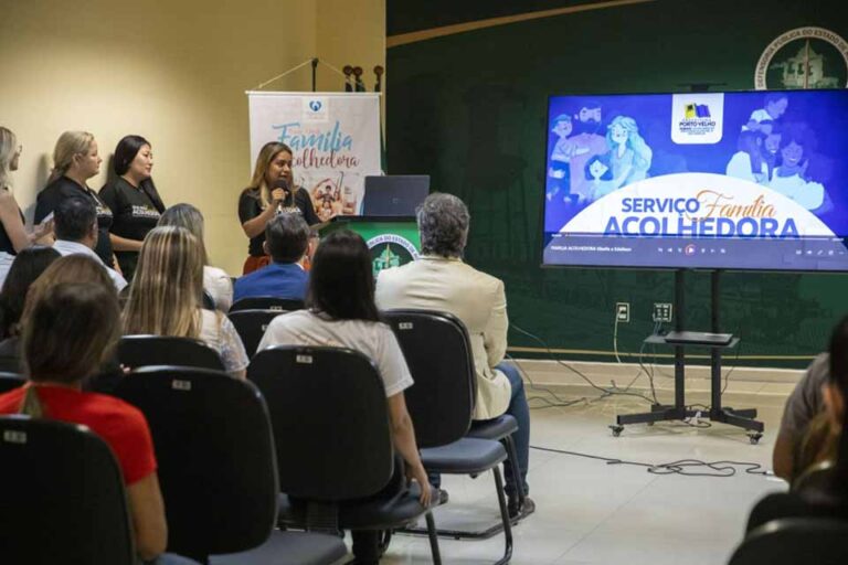 Prefeitura de Porto Velho capacita famílias interessadas em atuar no Serviço Família Acolhedora