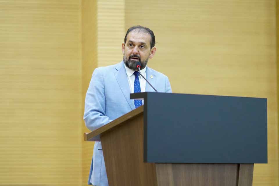 <div style="
                font-size: 18px;
                font-weight: bold;
                color: #0073aa;
                margin-bottom: 5px;
                text-transform: uppercase;
            ">RECURSOS PARA SAÚDE</div>Laerte Gomes confirma recurso para ambulância Tipo C em Guajará-Mirim