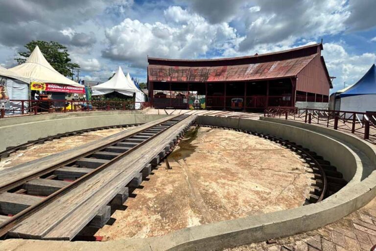 Locomotiva da EFMM será exibida ao público durante a Agrotec 2025