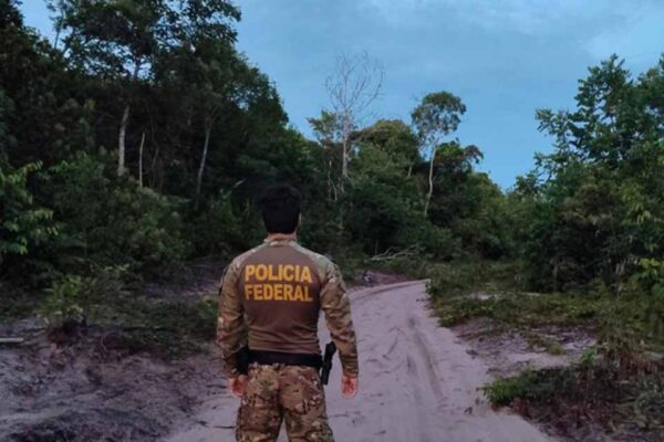Operação da Polícia Federal combate garimpo ilegal na Terra Indígena Tubarão Latundê